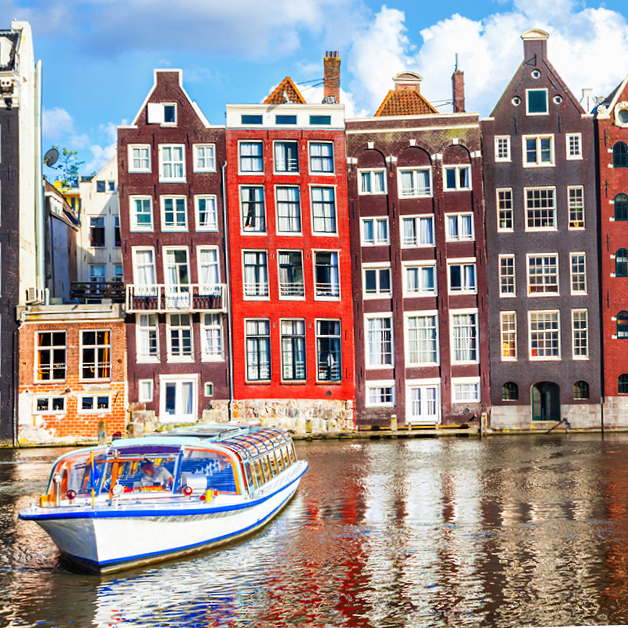 where do avalon river cruises dock in amsterdam